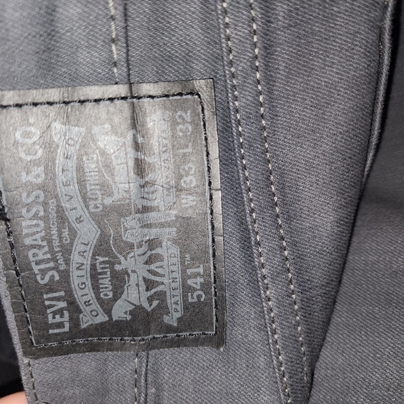 Men's Gray Levi's 541 - Picture 5 of 5